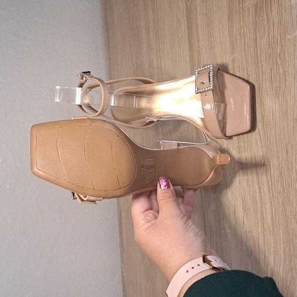 NEW NINE WEST SQUARE TOE HEELS IN NUDE - Picture 9 of 11